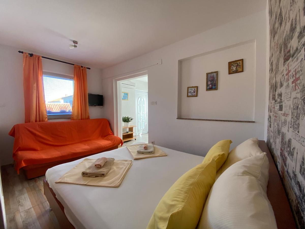 Guest House Dijana 克尔克 外观 照片