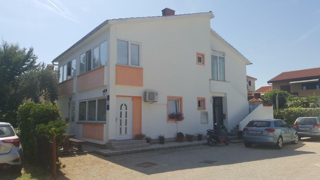 Guest House Dijana 克尔克 外观 照片