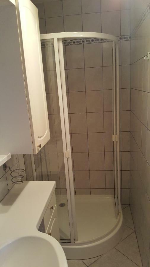 Guest House Dijana 克尔克 外观 照片